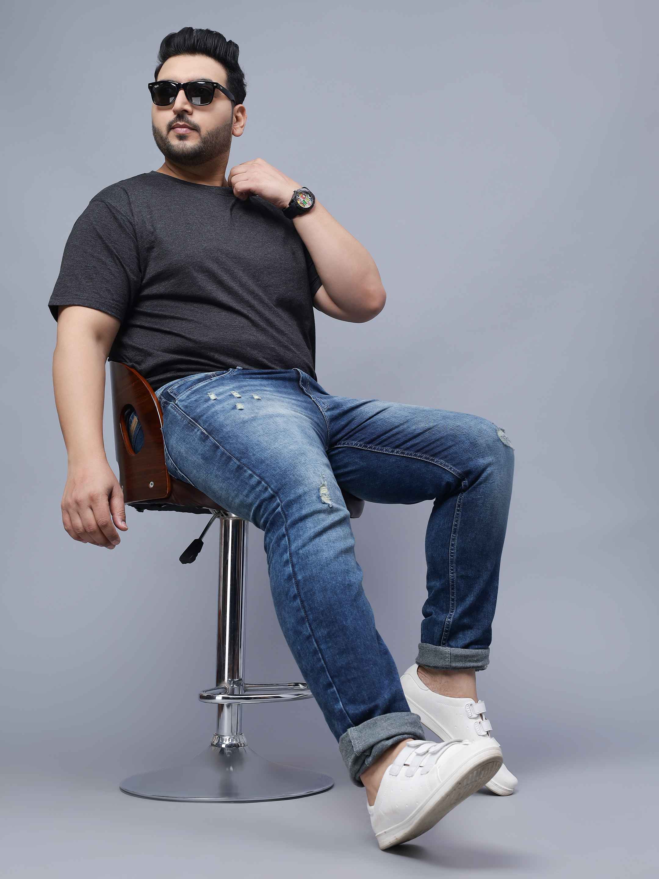 Black Melange  | Solid Round Neck Men's T-Shirt - Image 4