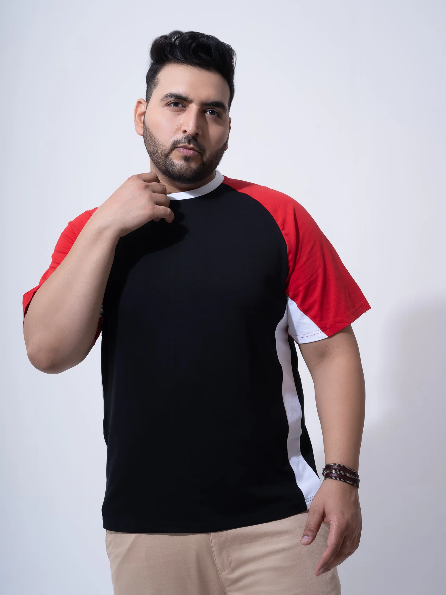 Black Red White Raglan Plus Size T-shirt - Image 4