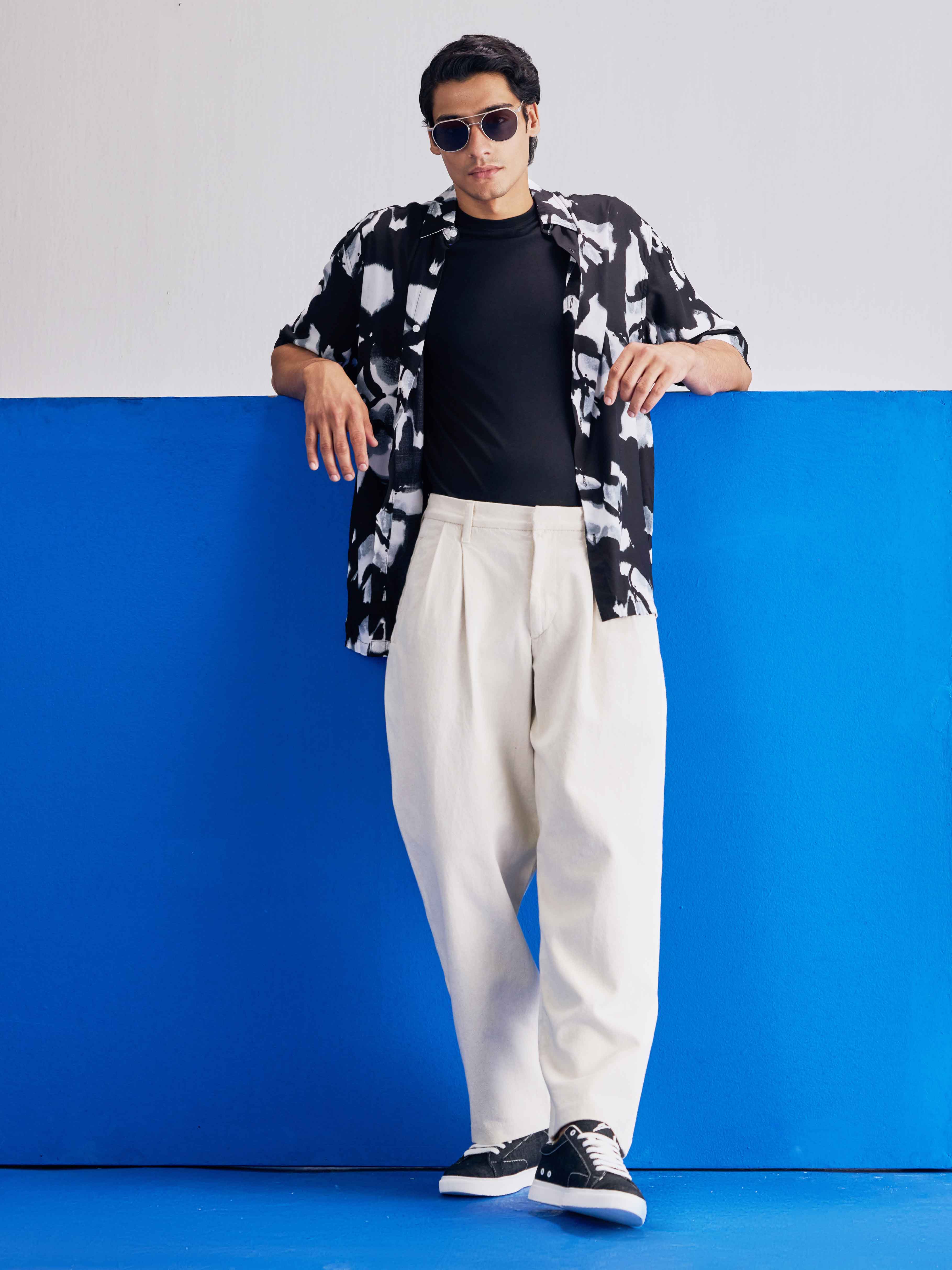 Black summer Printed Half Sleeve Plus Size Shirt - Image 4