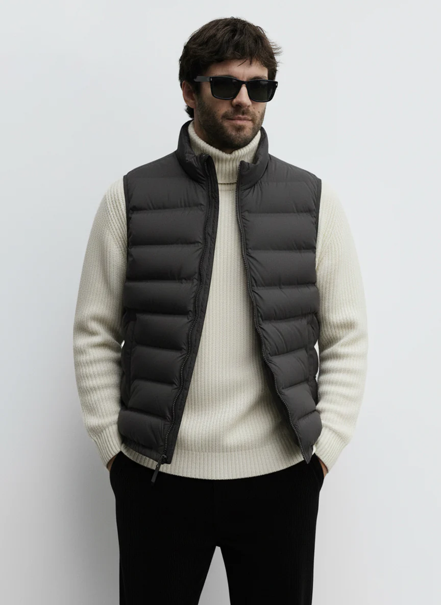 Half Sleeves Puffer Jacket - Image 4