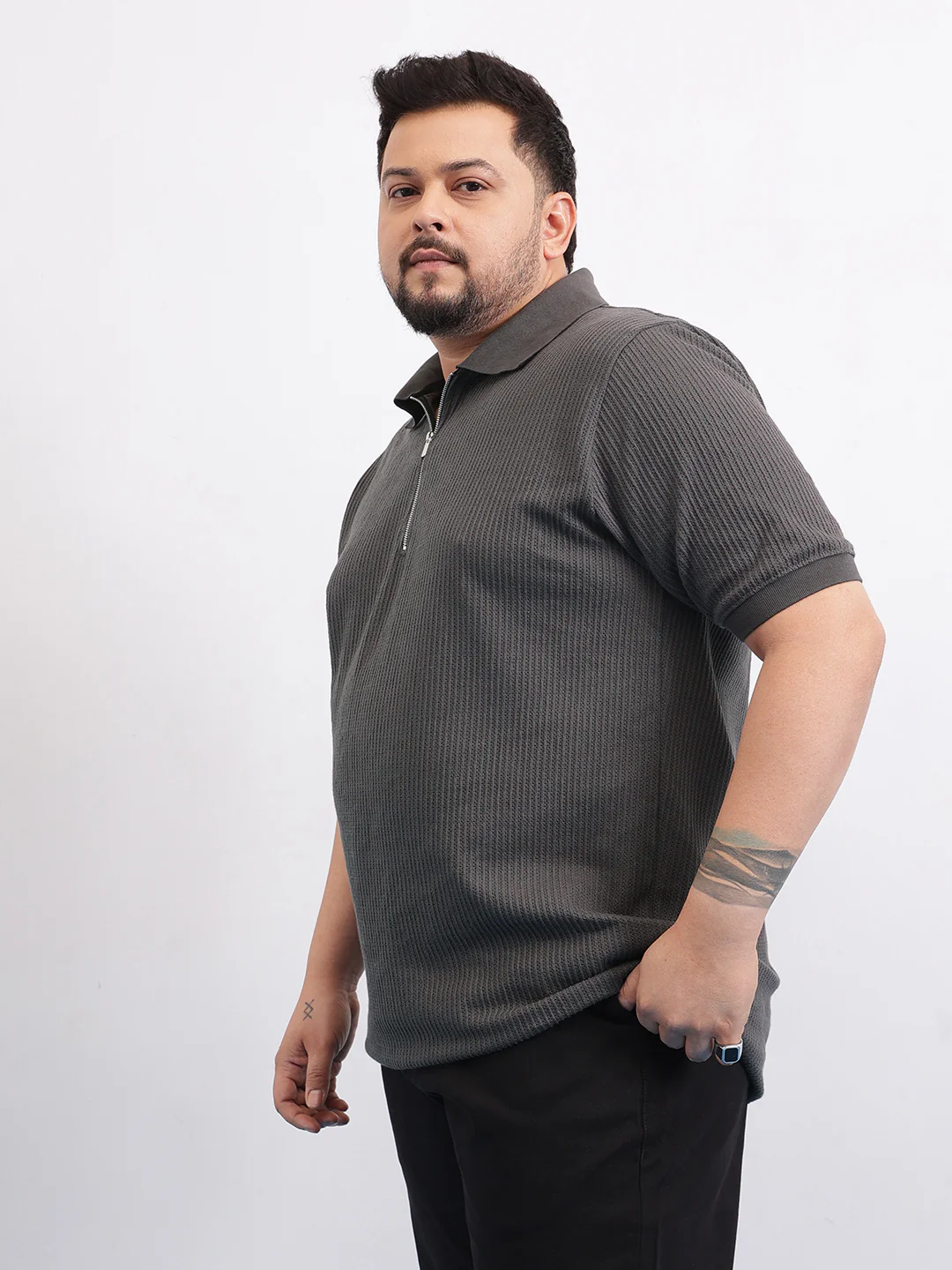 Interlock Zipper Knitted Polo T-shirt - Image 11