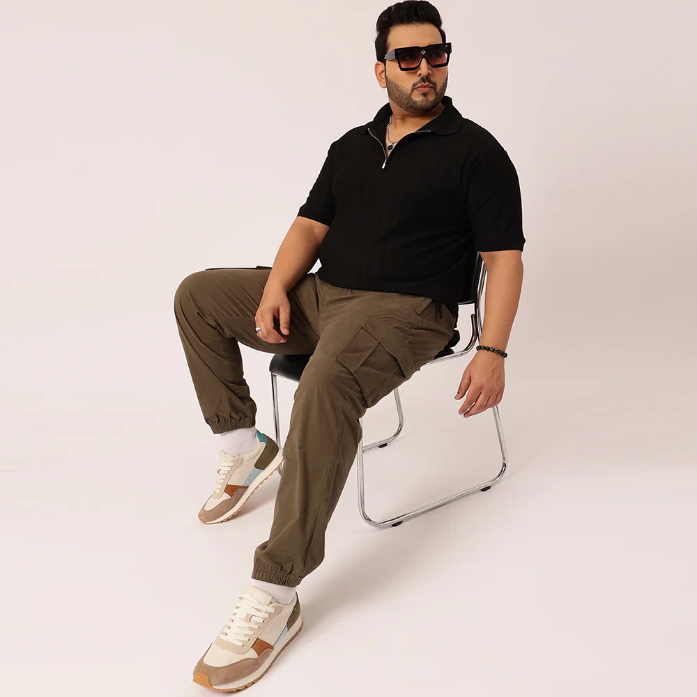 Textured Premium Zipper Knitted Polo T-shirt - Image 9