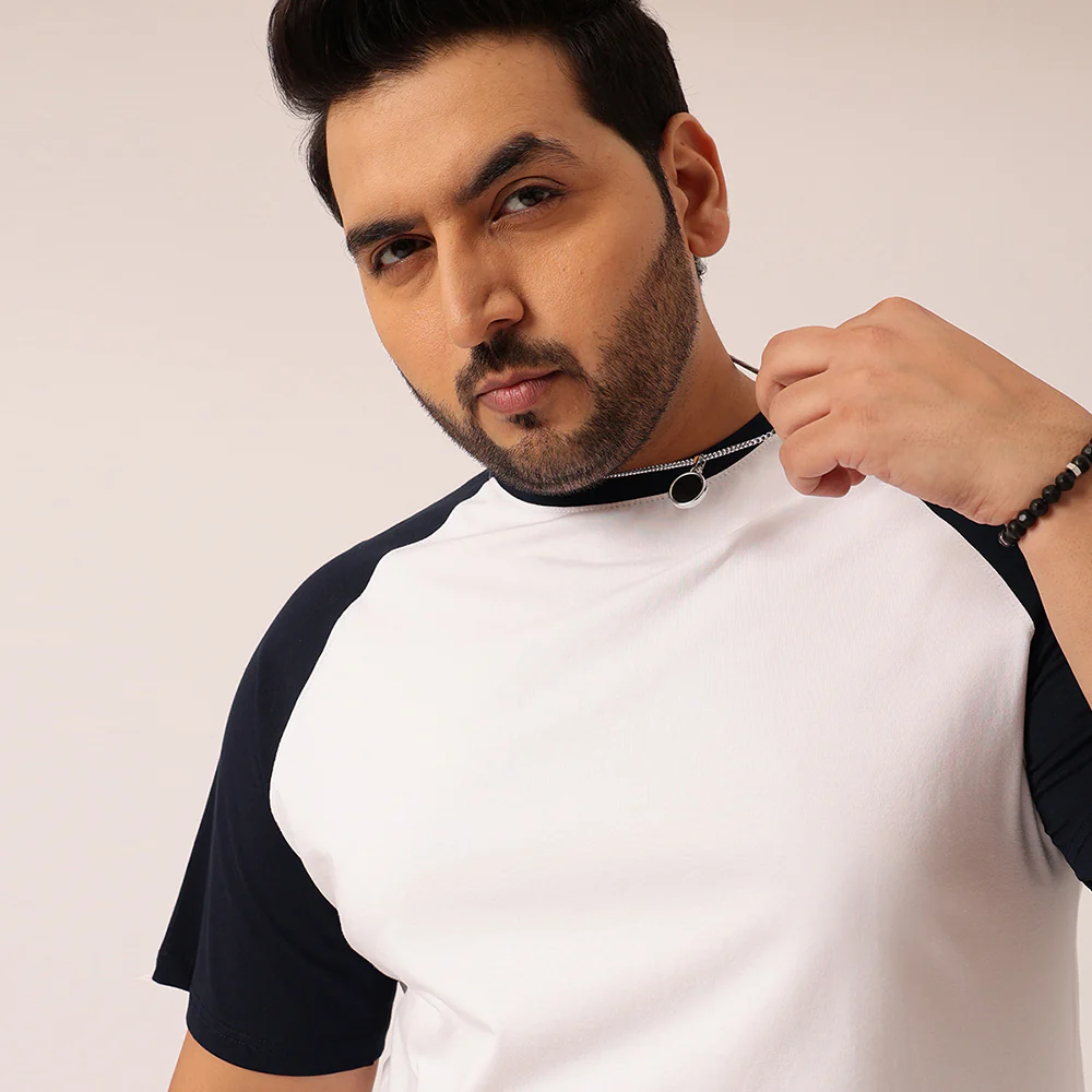 White Navy Raglan T-shirt - Image 3